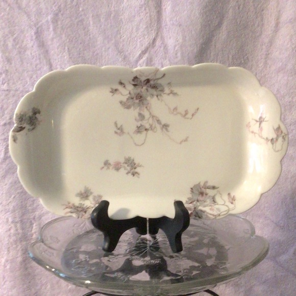 Vintage Haviland H&Co Porcelain Platter BUY 2 OR MORE $10 GET 3rd LESSER FREE - Picture 1 of 2